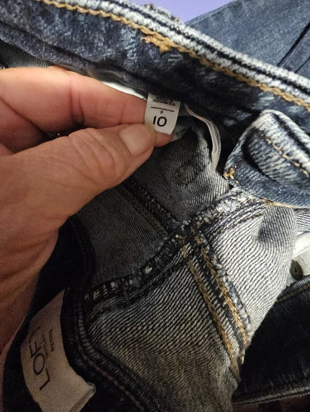 LOFT Outlet Petite Denim Jeans - Medium Blue with Brown Stitching Sz. 10p